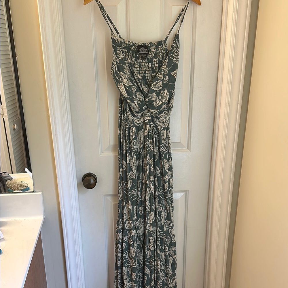 Angie Green and White Tie Front Maxi Dress